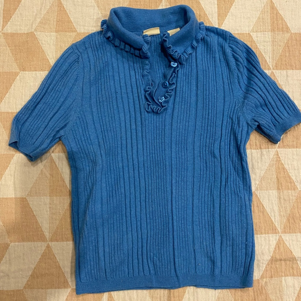Cute sweater polo with ruffled collar